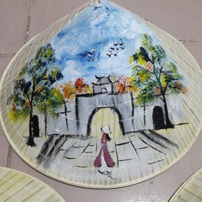 Nón vẽ cổng Hoàng Thành Thăng Long- HN